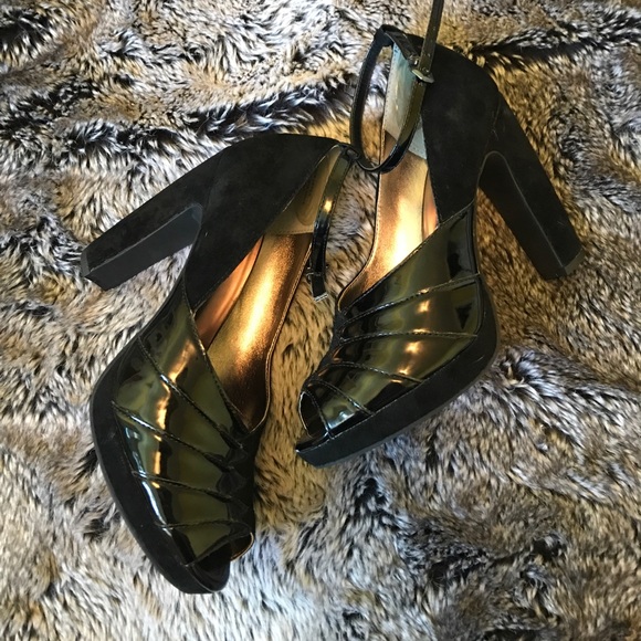 Seychelles Shoes - Seychelles Platform Pumps